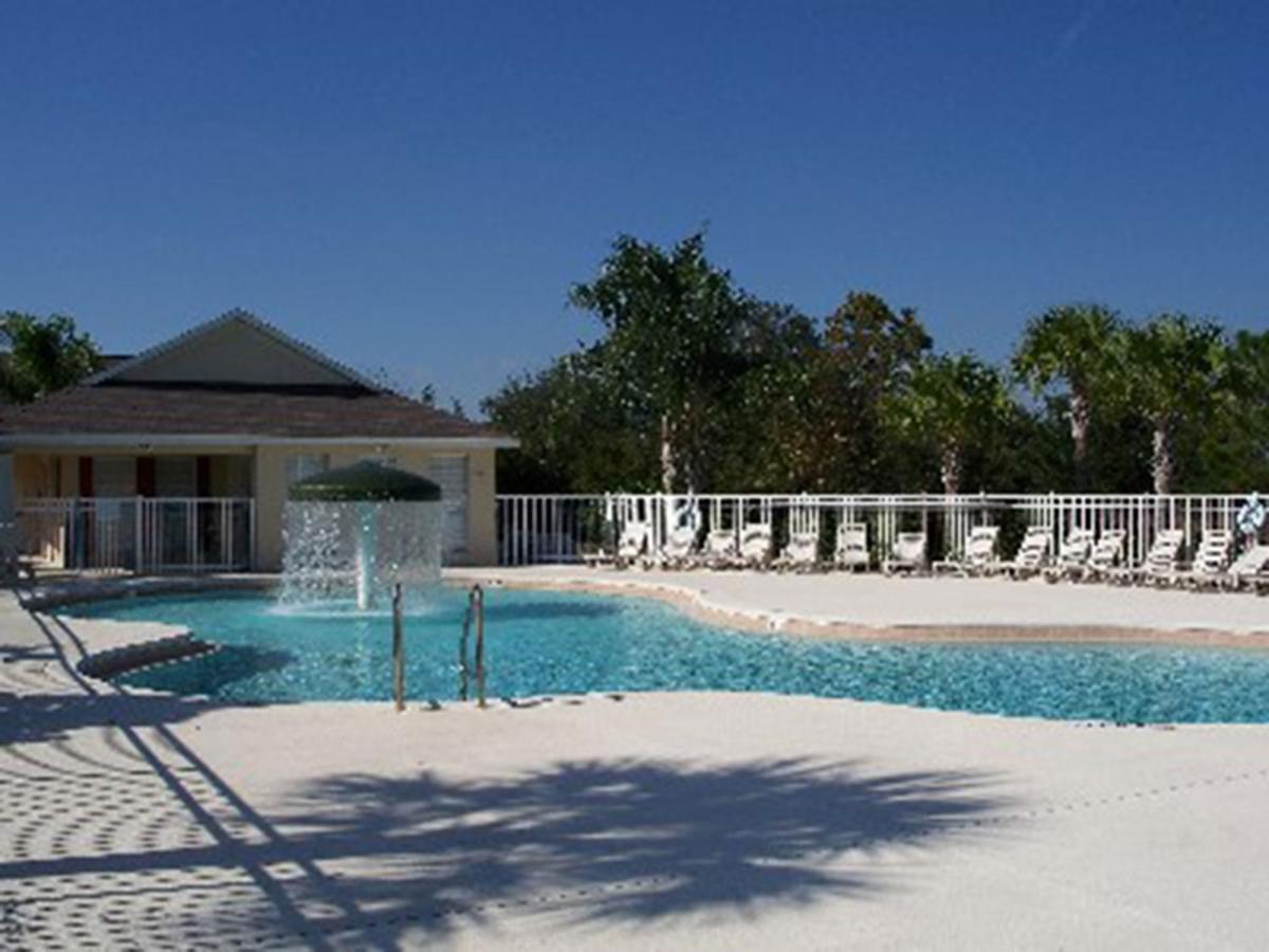 A Wonderful 4 Bedroom Villa With It Own Pool For A Perfect Family Experience Orlando Exterior photo
